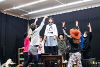 春の劇場32 日本劇作家協会プログラム OFFICE SHIKA PRODUCE「親愛ならざる人へ」稽古より。