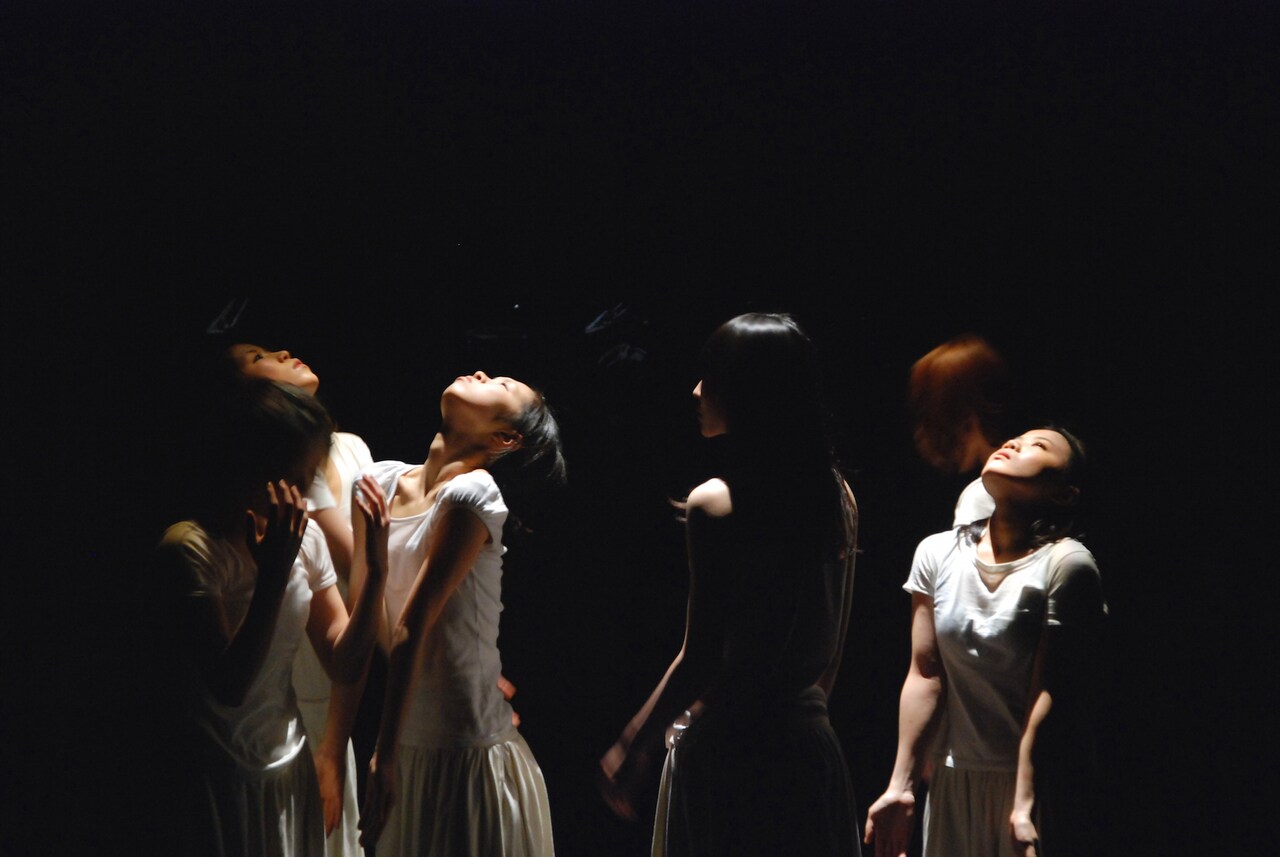 2008年上演作を“再演ではなく再現”する、akakilike「シスターコンプレックス」