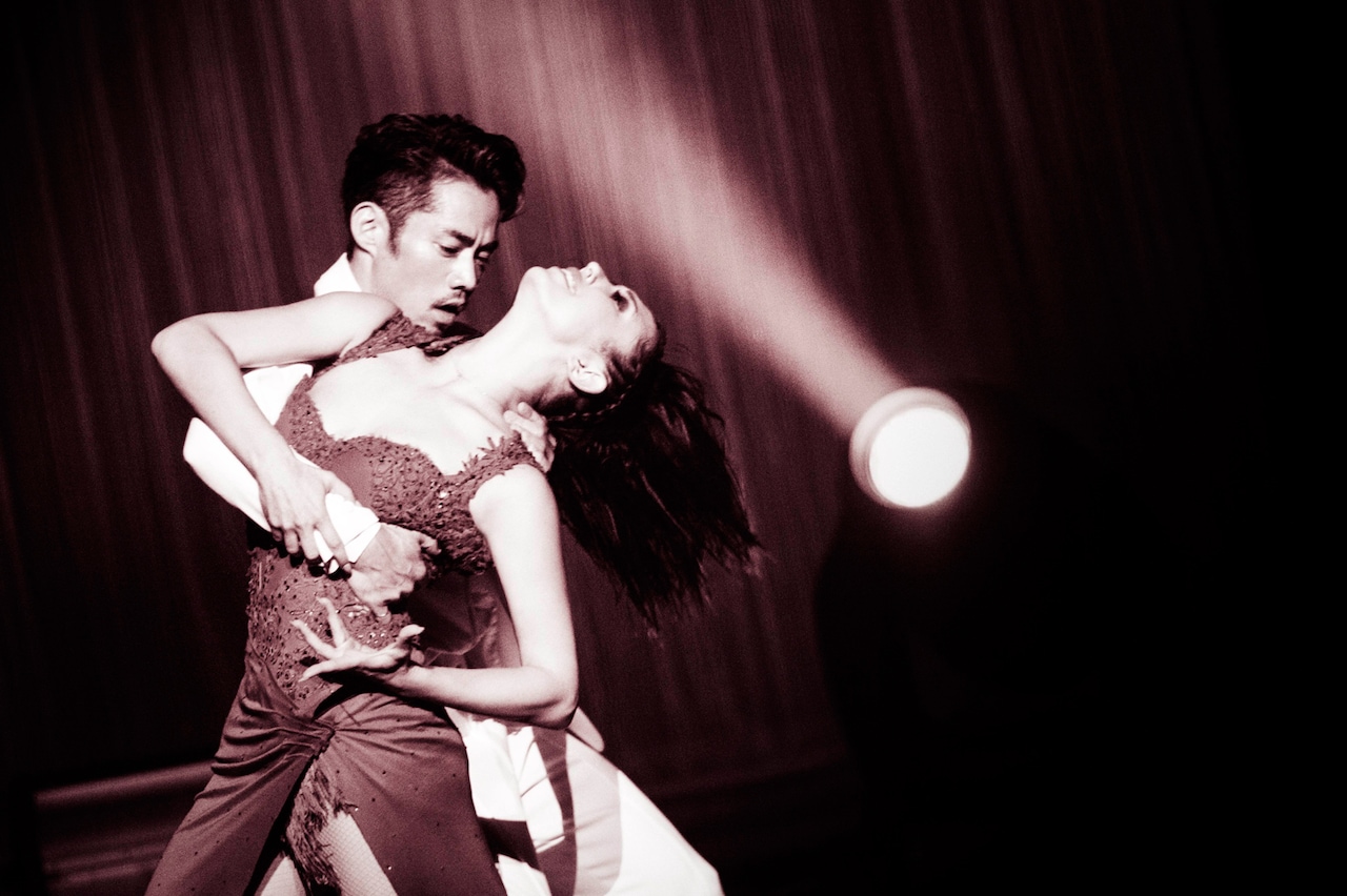 シェリル・バーク＆高橋大輔「LOVE ON THE FLOOR」ビジュアル公開