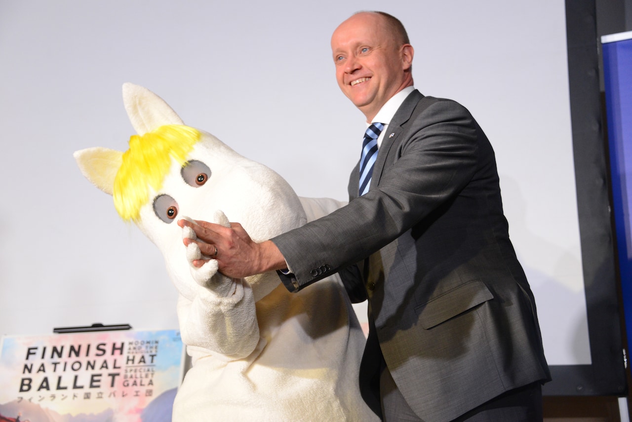 バレエ「たのしいムーミン一家」スノークのおじょうさんが可憐なパフォーマンス