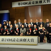 「第24回読売演劇大賞」贈呈式、大賞の堀尾幸男が笑いで喜び表現