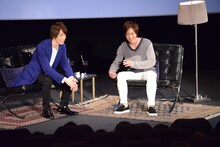 左から鈴木拡樹、椎名鯛造。