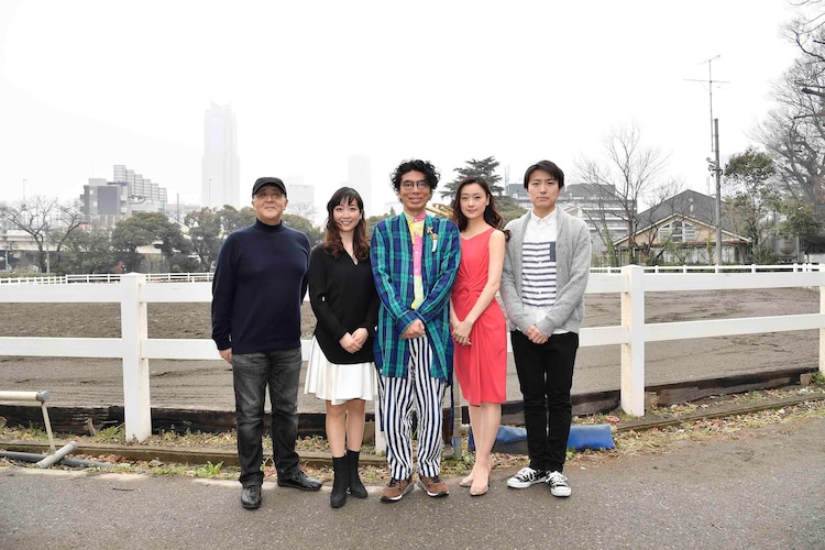 塚田僚一が乗馬を体験 東京乗馬倶楽部にて サクラパパオー 会見 ステージナタリー