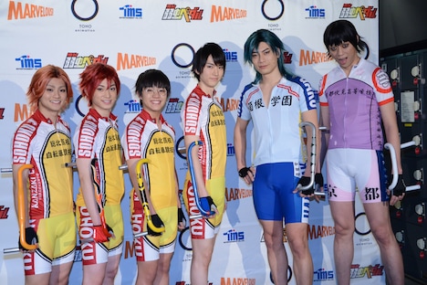 左から江口祐貴、百瀬朔、醍醐虎汰朗、和田雅成、兼崎健太郎、林野健志。