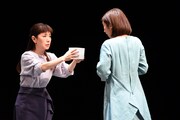 「不信～彼女が嘘をつく理由」フォトコールより。