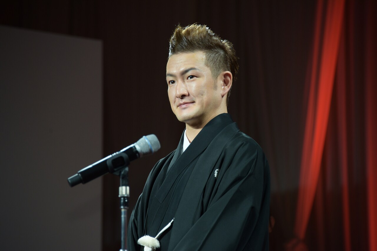 中村獅童＆初音ミク、超歌舞伎「今昔饗宴千本桜」がAMD Award大賞受賞