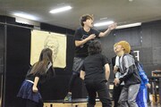 ブロードウェイミュージカル「きみはいい人、チャーリー・ブラウン」公開稽古より。