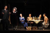 2013年上演「アンネの日記」より。