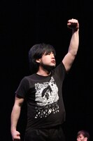 劇団ヒロシ軍の荒木宏志。