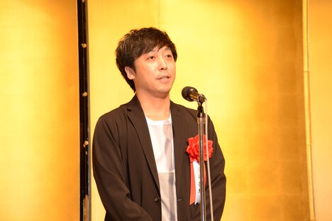 蓬莱竜太、贈呈式で劇団員に思い馳せる「これからはもっと男を書きたい」