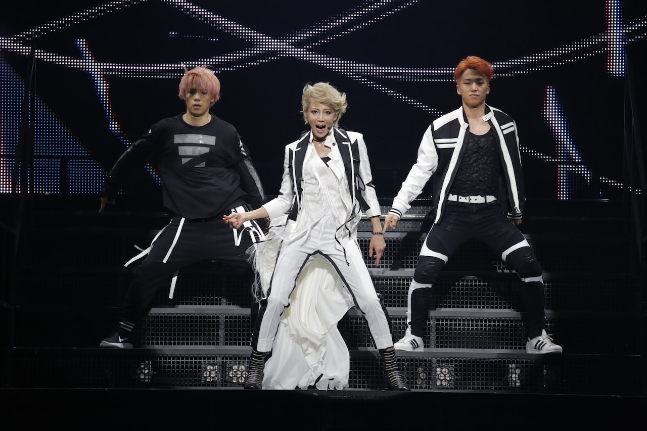 「挑戦をテーマに」柚希礼音ソロコンサート「REON JACK2」大阪で開幕