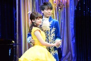 左から昆夏美、山崎育三郎。