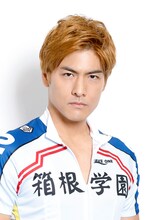 滝川英治演じる福富寿一。