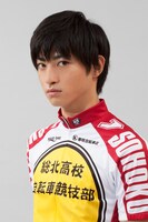 木村達成演じる今泉俊輔。