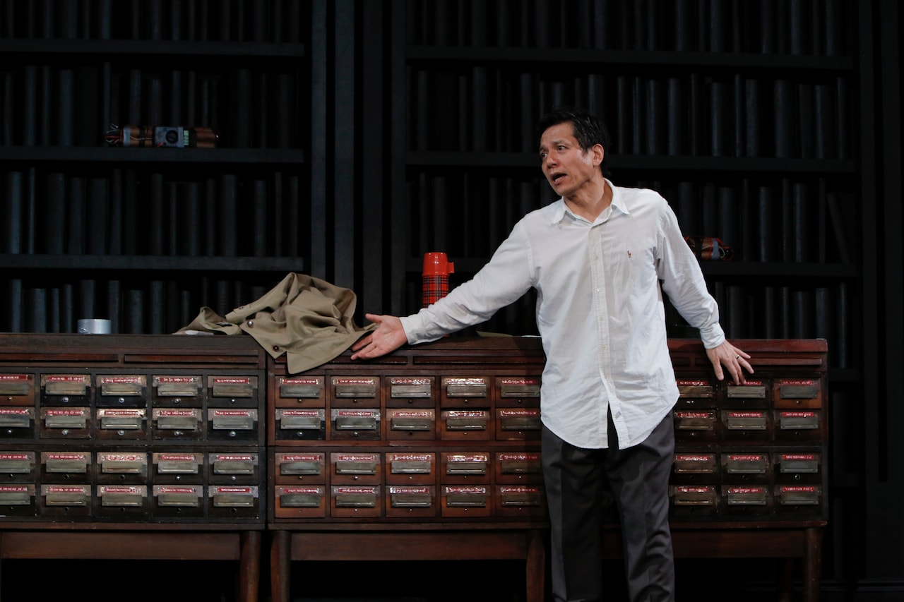 戸塚祥太＆勝村政信「Defiled」開幕、緊迫した状況下で心理戦繰り広げる