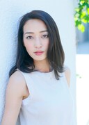 なおこ役の上野なつひ。