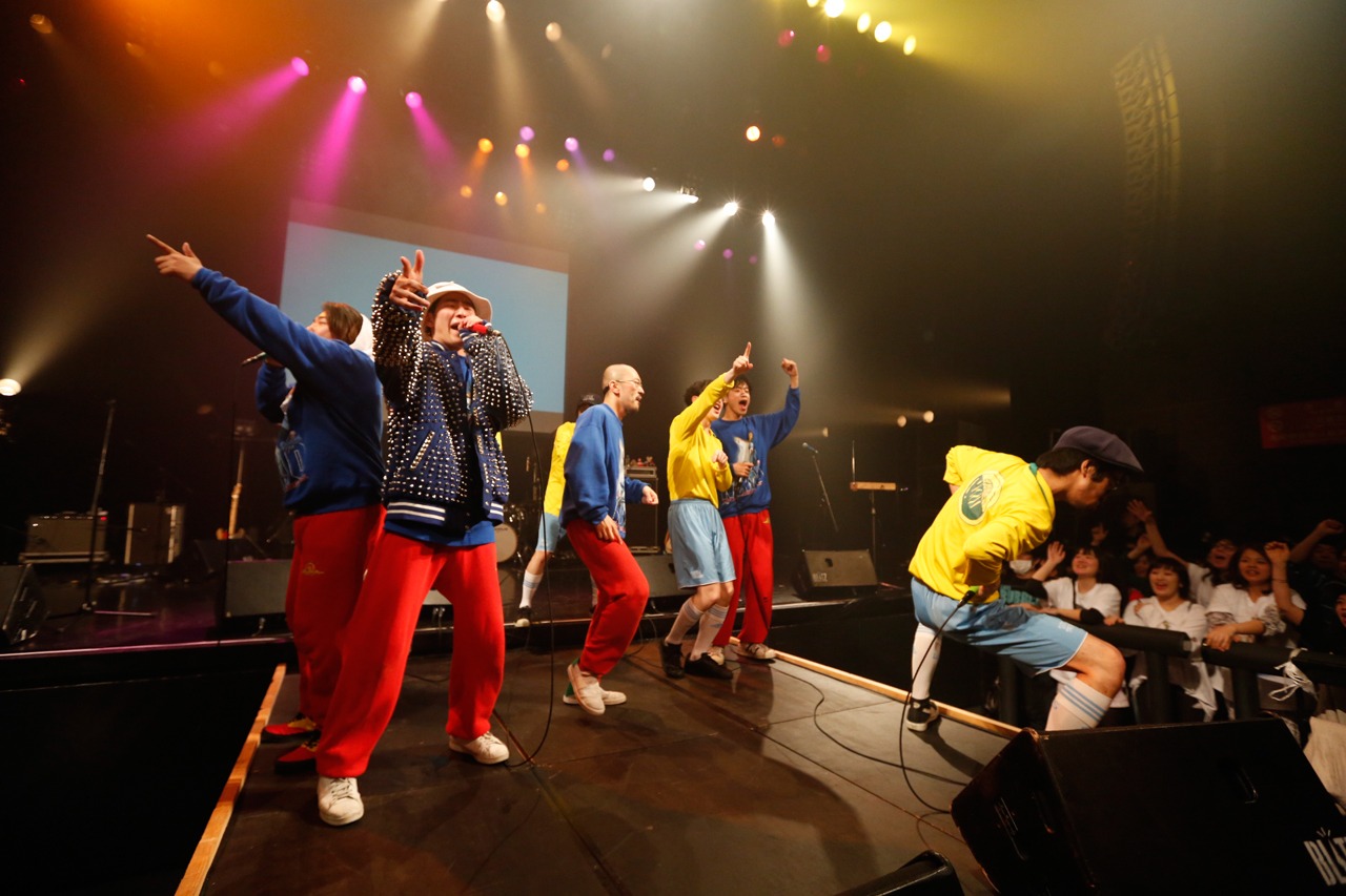 どついたるねん「JAPAN TOUR 2017『彦龍』ツアーファイナル」の様子。（Photo by 中島たくみ、のうだちなみ）