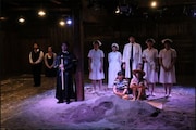 2015年に上演された「すなあそび」より。