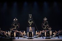 DRUM TAO「ドラムロック 疾風」より。(c)DRUM TAO