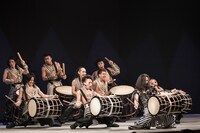 DRUM TAO「ドラムロック 疾風」より。(c)DRUM TAO