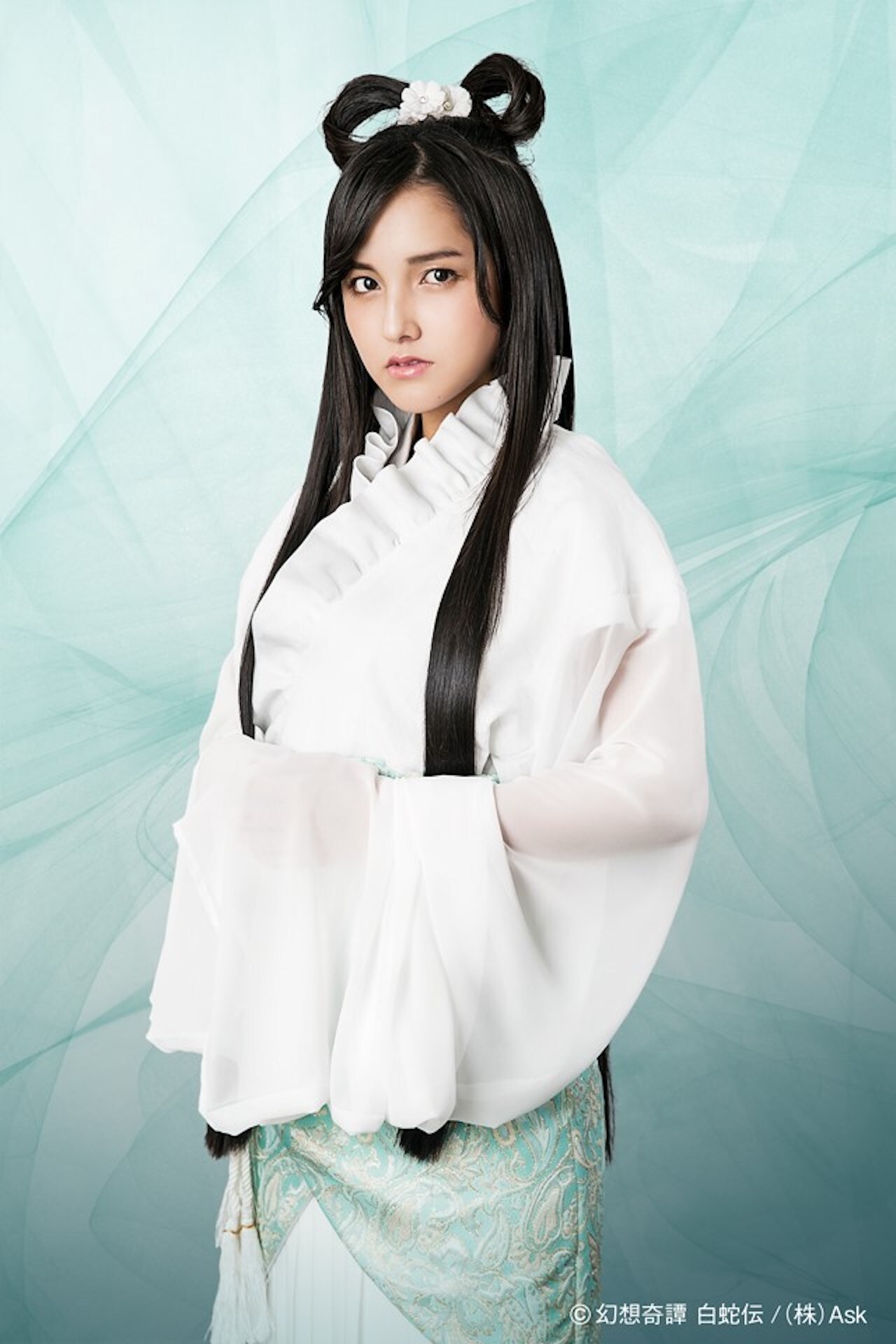 山下聖菜演じる白娘（パイニャン）。