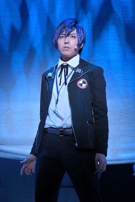 蒼井翔太演じる汐見朔也。（撮影：鏡田伸幸）