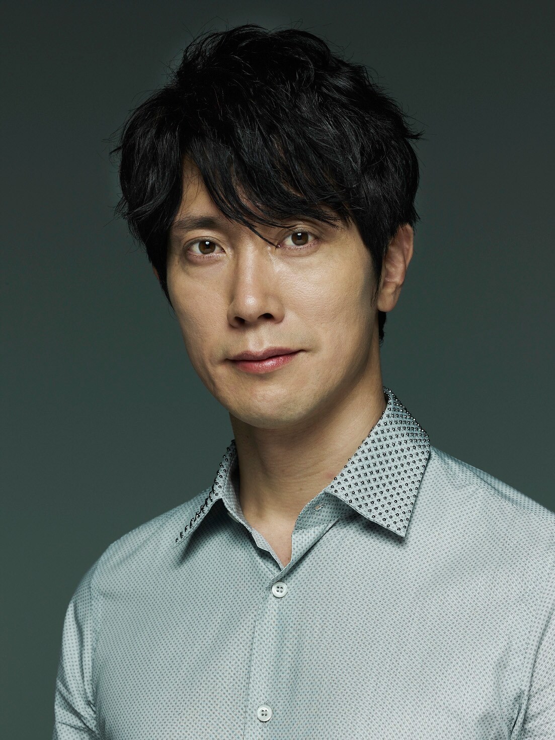 蔵之介が破滅に向かうリチャード三世に、演出はシルヴィウ・プルカレーテ