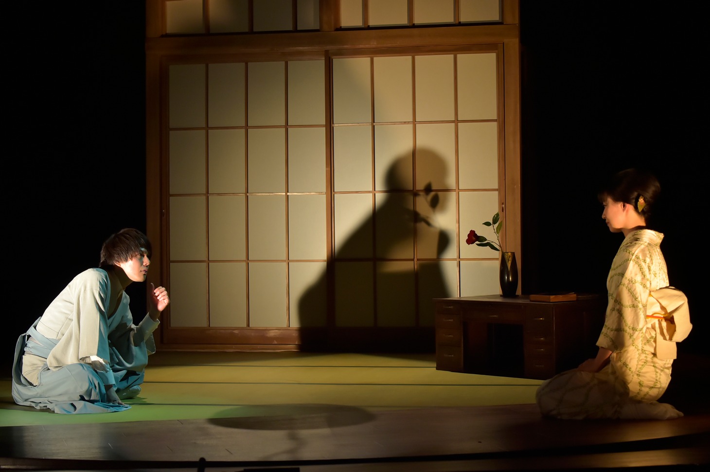 文劇喫茶シリーズ 第1弾「それから」ゲネプロより。（撮影：鏡田伸幸）