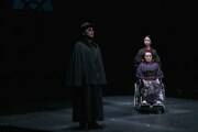 シス・カンパニー公演 日本文学シアターVol.4「能『黒塚』より 黒塚家の娘」より。(撮影:加藤孝)