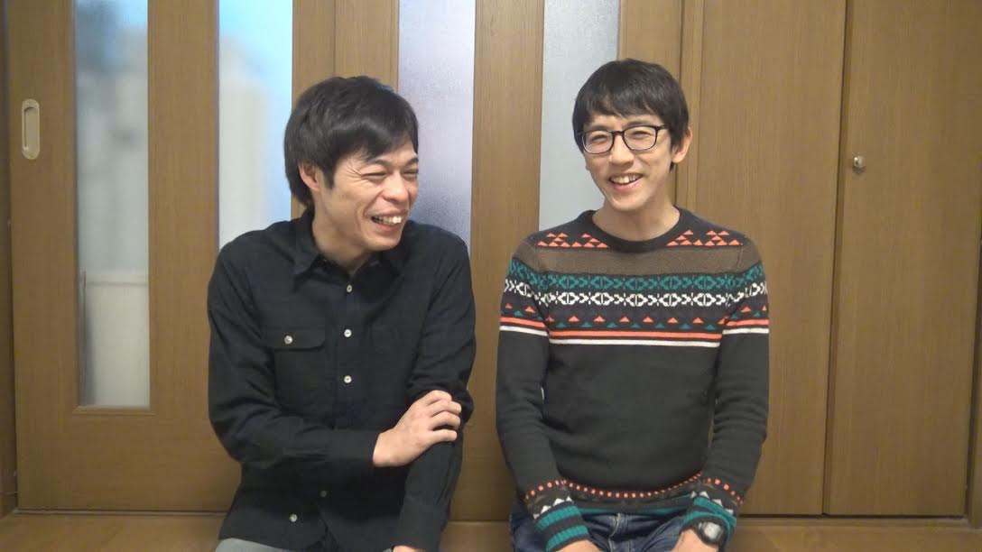 劇団暗い旅。左から石田剛太、酒井善史。