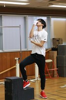 「厨病激発ボーイ」稽古より。中村和博役の有澤樟太郎。