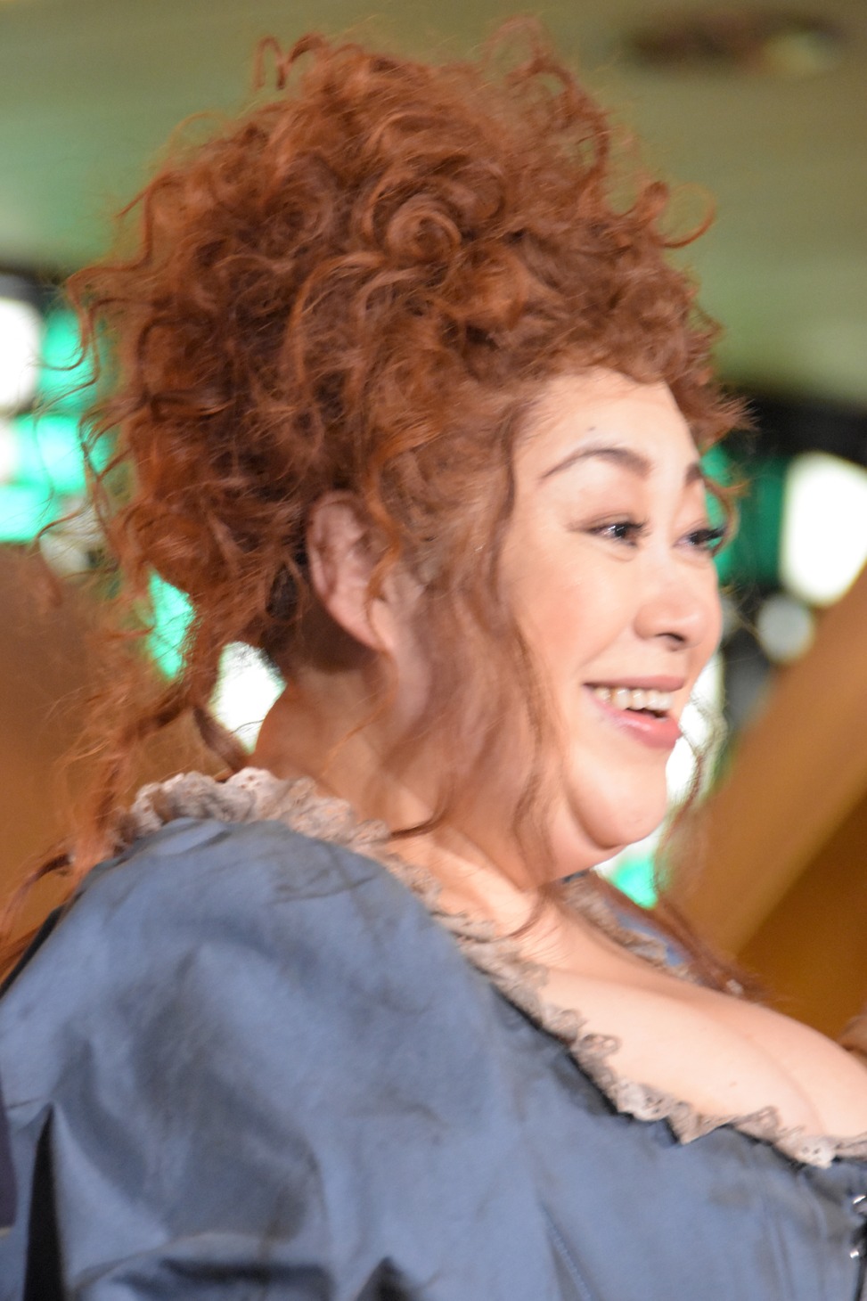 マダム・テナルディエ役の森公美子。