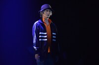「ALL OUT!! THE STAGE」公開ゲネプロより、萩野崇演じる籠信吾。