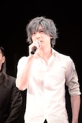 舞台「警視庁抜刀課 vol.1」囲み取材の様子。山本一慶。