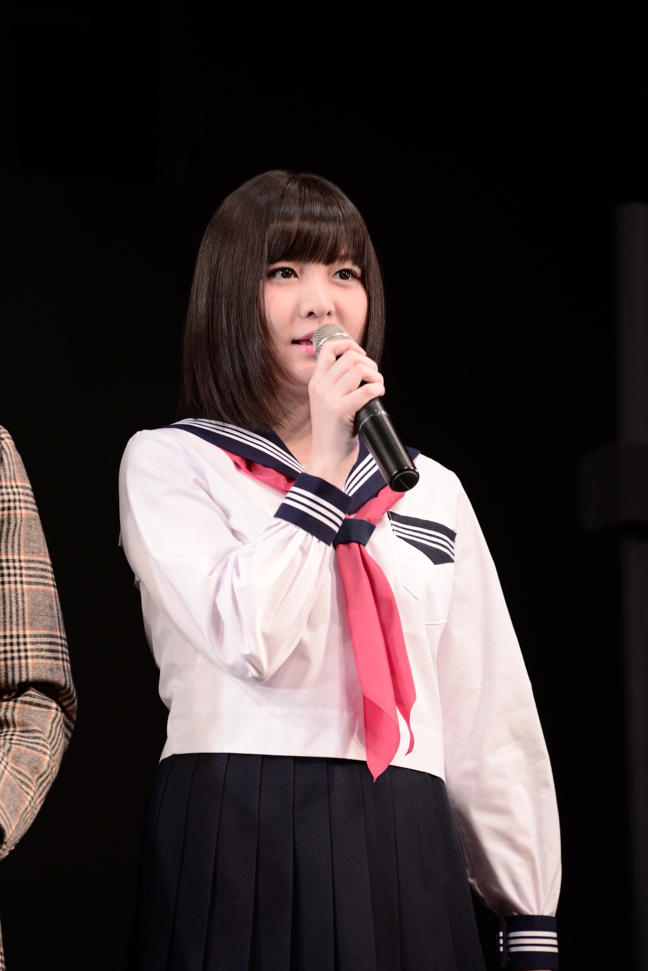 舞台「警視庁抜刀課 vol.1」囲み取材の様子。岩田華怜。