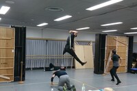 花形新派公演「黒蜥蜴」通し稽古の様子。