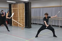 花形新派公演「黒蜥蜴」通し稽古の様子。