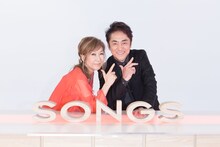 左から髙橋真梨子、市村正親。(c)NHK