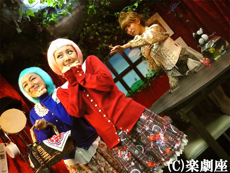 「ルーシー・フラワーズは風に乗り、まだ見ぬ世界の扉を開けた ＜AKAZUKIN CRISIS 八の字眉幸子 meets 赤ずきん ～魂の邂逅～＞」イメージビジュアル