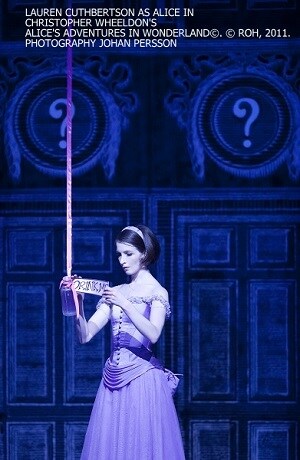 「不思議の国のアリス」より。