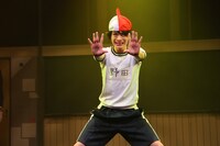「厨病激発ボーイ」ゲネプロより、大平峻也演じる野田大和。