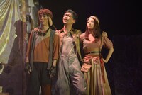 「オーバーリング・ギフト」公開ゲネプロより。