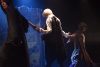 「オーバーリング・ギフト」公開ゲネプロより。