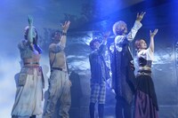 「オーバーリング・ギフト」公開ゲネプロより。