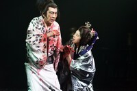 「NINAGAWA・マクベス」より。（撮影：Piet Defossez）