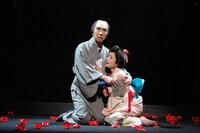 「元禄港歌-千年の恋の森-」より（撮影：宮川舞子）