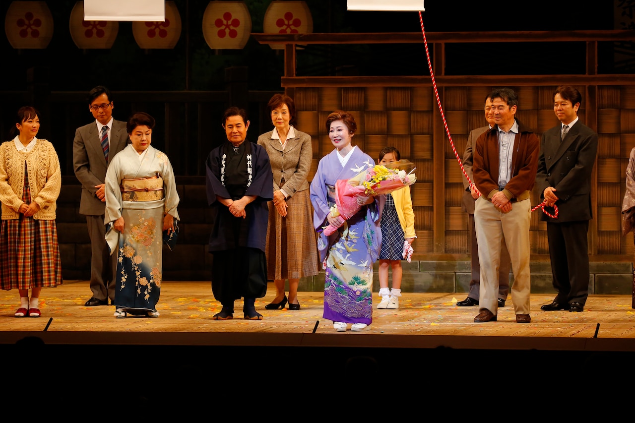 「売らいでか！」浜木綿子が謝辞「550回も夫を売ってまいりました」