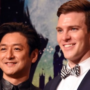ビリー・タイ&石丸幹二、“宿命”の2人が握手「ファインディング・ネバーランド」