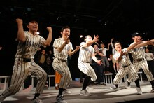 文学座附属演劇研究所本科第57期発表会「わが町」夜間部のゲネプロより。（撮影：宮川舞子）