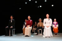 文学座附属演劇研究所本科第57期発表会「わが町」夜間部のゲネプロより。（撮影：宮川舞子）